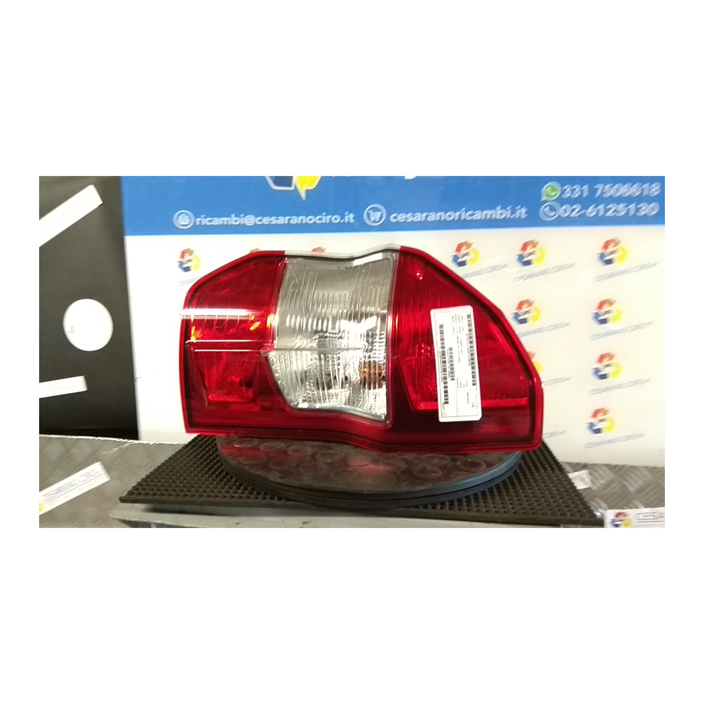 FANALE POST. DX. 106 FORD TRANSIT COURIER (C4A) (04/18-) XWCB 2069551