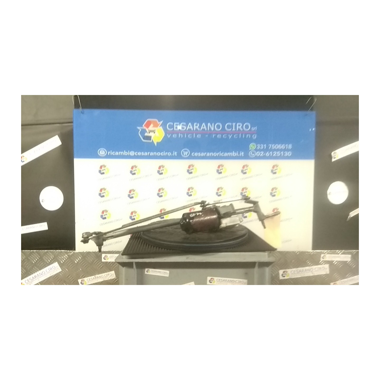 MECCANISMO TERGIPARABREZZA CON MOTORINO 126 FIAT BRAVO (1L) (07/98-11/02) 182B2000 NB3753006042001