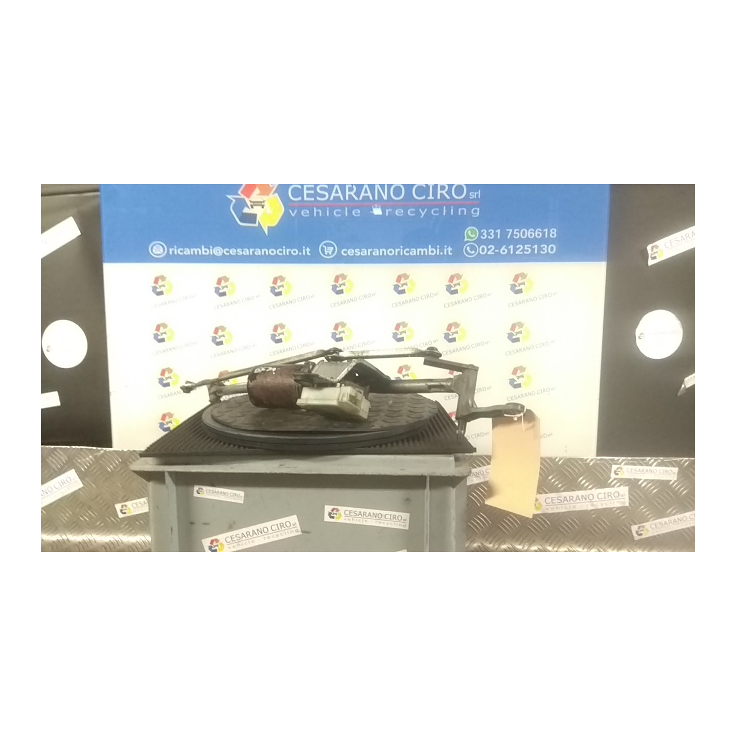 MECCANISMO TERGIPARABREZZA CON MOTORINO 126 FIAT BRAVO (1L) (07/98-11/02) 182B2000 NB3753006042001