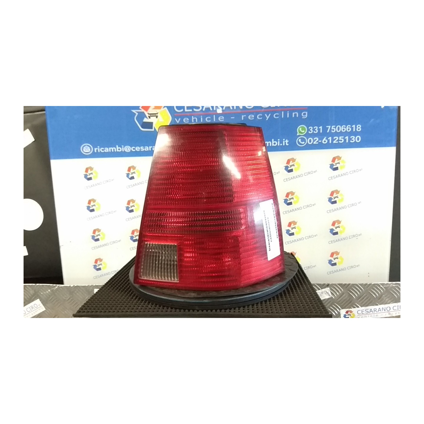 FANALE POST. DX. 130 VOLKSWAGEN BORA (1J) (03/99-02/06) ATD 1J5945096AB