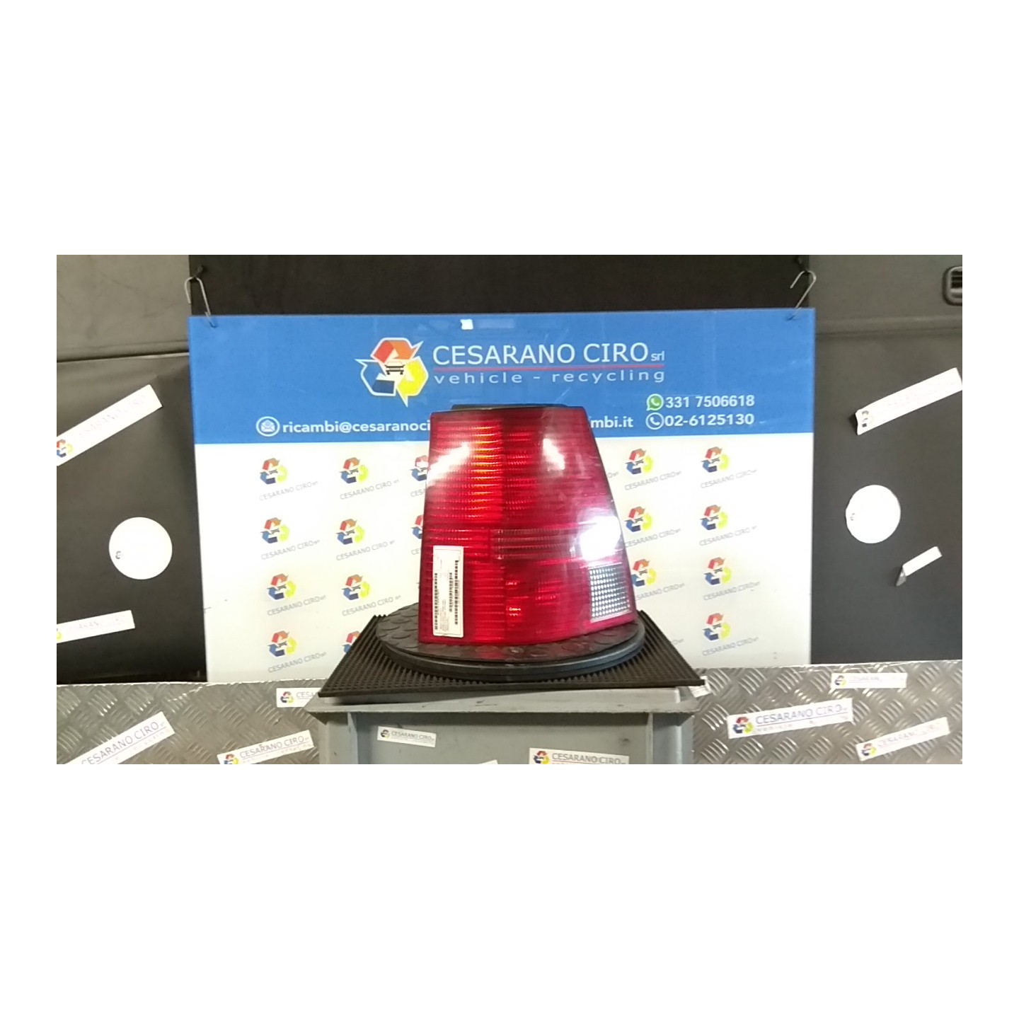 FANALE POST. SX. 131 VOLKSWAGEN BORA (1J) (03/99-02/06) ATD 1J5945095AA