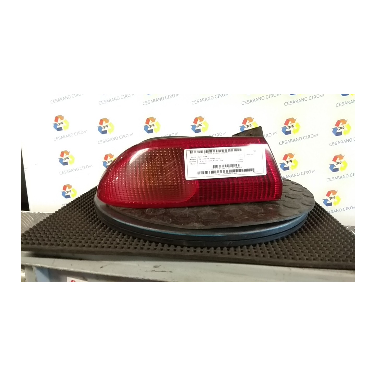FANALE POST. PARTE EST. SX. 142 ALFA ROMEO 156 1A SERIE (04/00-02/02) AR32205 60620137