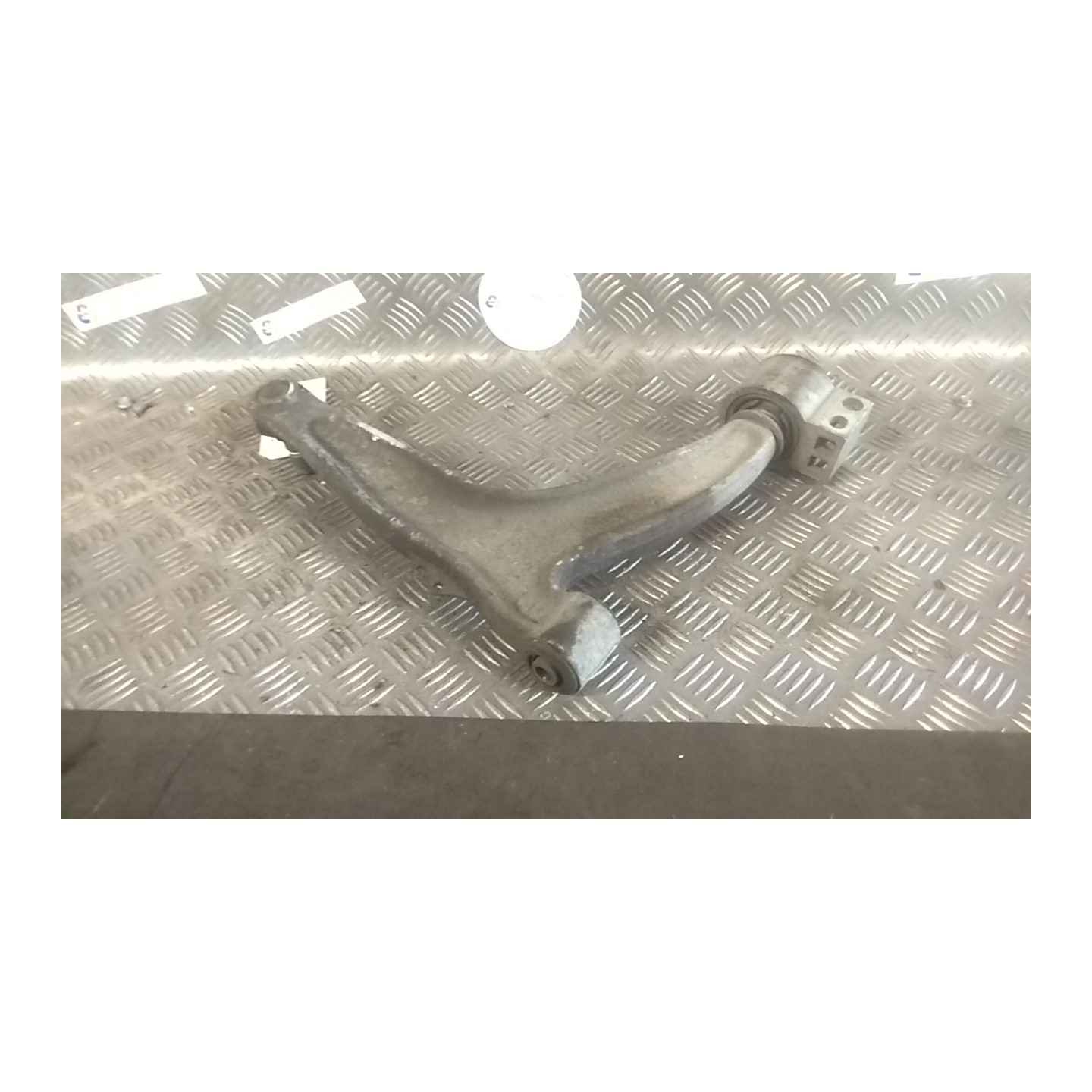 BRACCIO OSCILLANTE SOSP. ANT. SX. 064 FIAT CROMA (2T) (10/07-12/11) 939A1000 51748653
