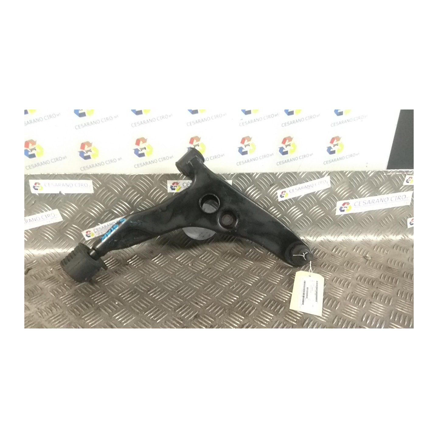 BRACCIO OSCILLANTE SOSP. ANT. DX. 006 MITSUBISHI SPACE STAR (09/98-06/07) 4G13 MR916134