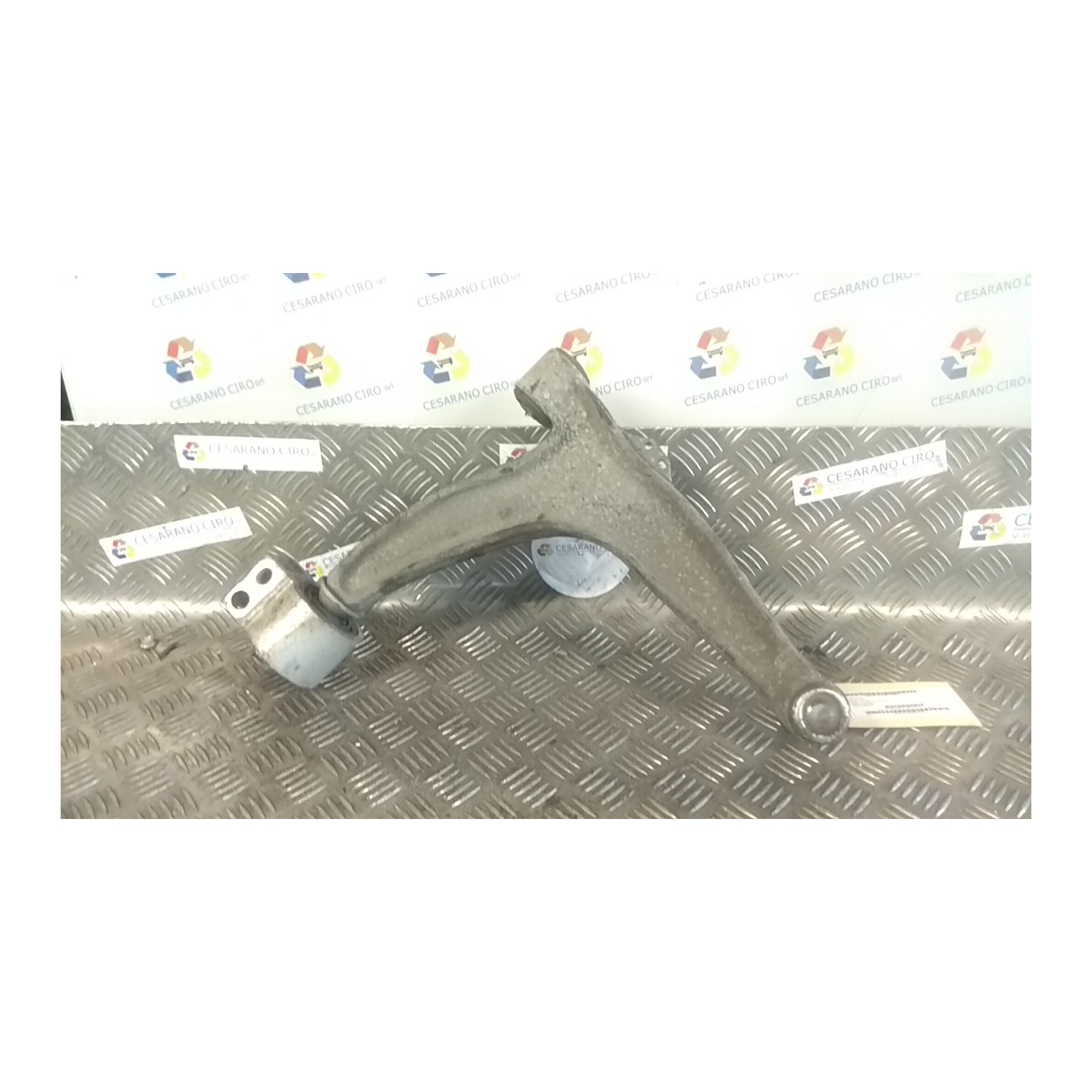 BRACCIO OSCILLANTE SOSP. ANT. SX. 024 FIAT CROMA (2T) (04/05-10/07) 939A2000 51748653