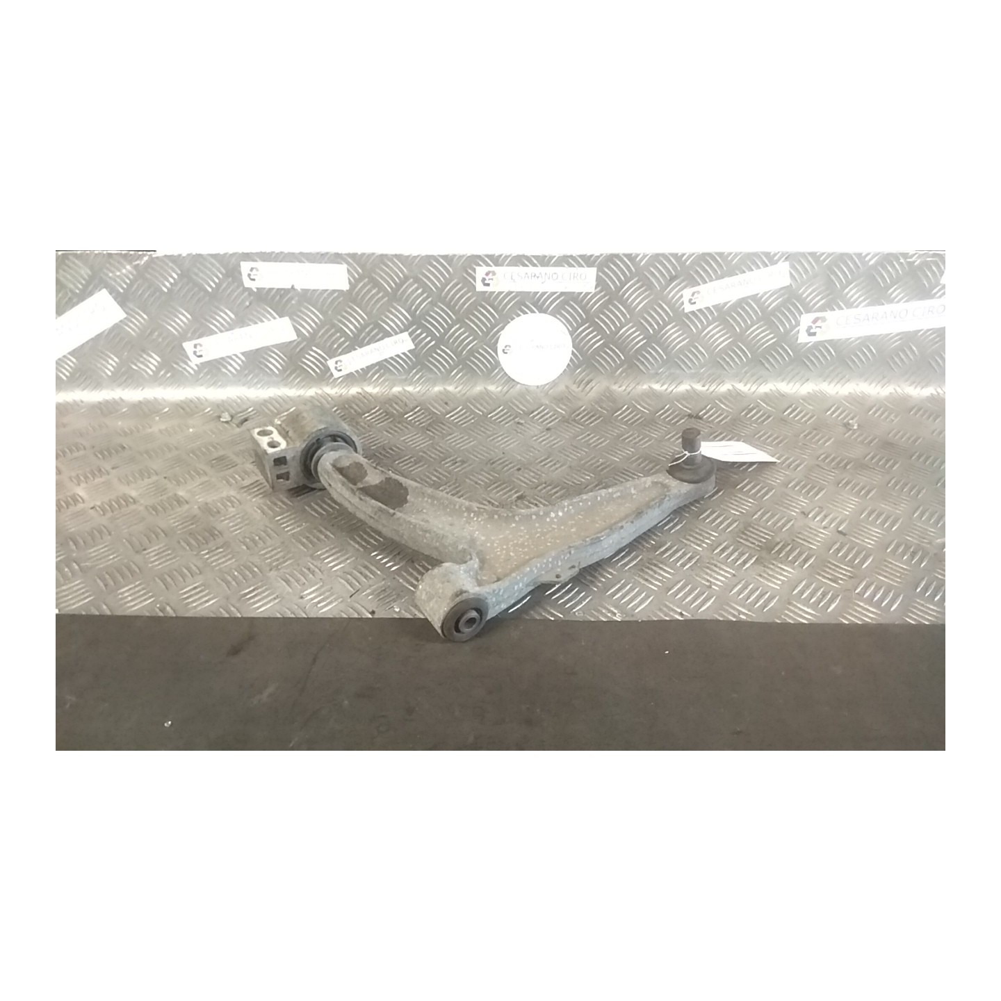 BRACCIO OSCILLANTE SOSP. ANT. SX. 024 FIAT CROMA (2T) (04/05-10/07) 939A2000 51748653