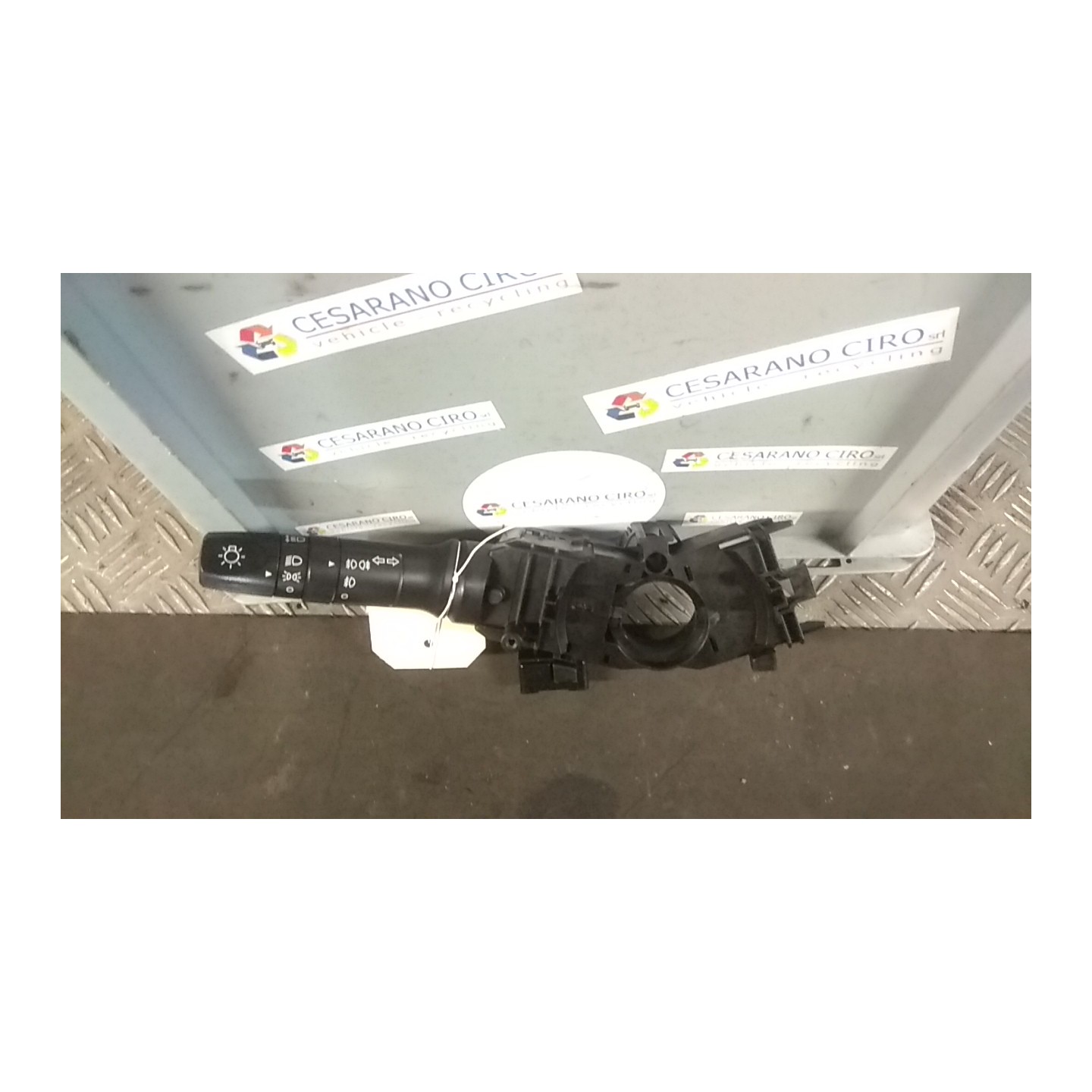 BLOCCO COMANDO VOLANTE LUCI 105 HYUNDAI I20 (01/09-) G4LA 934101J100