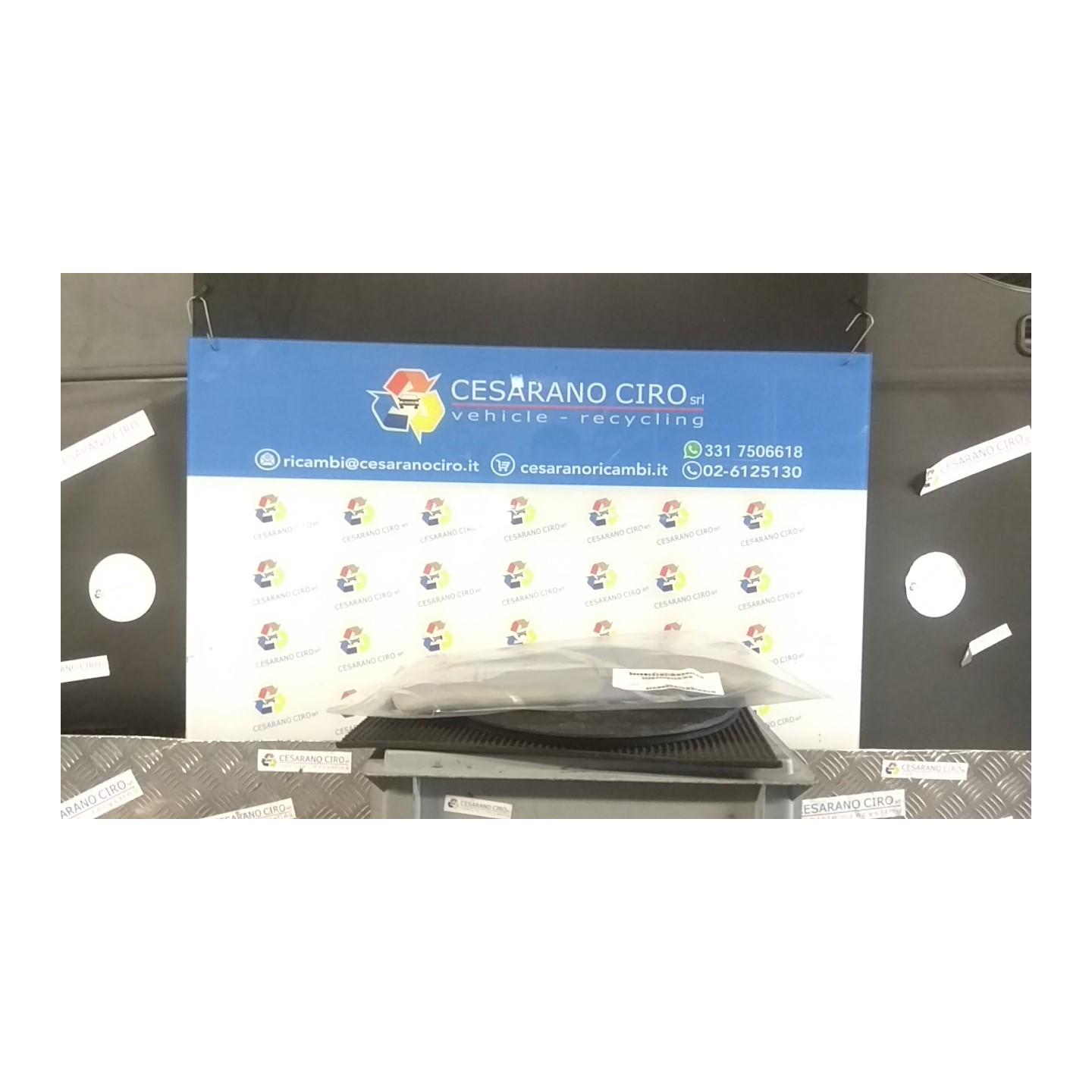 ALETTA PARASOLE PARABREZZA SX. 022 AUDI A3 (8P) (04/03-06/10) BKD 8P08575515B9