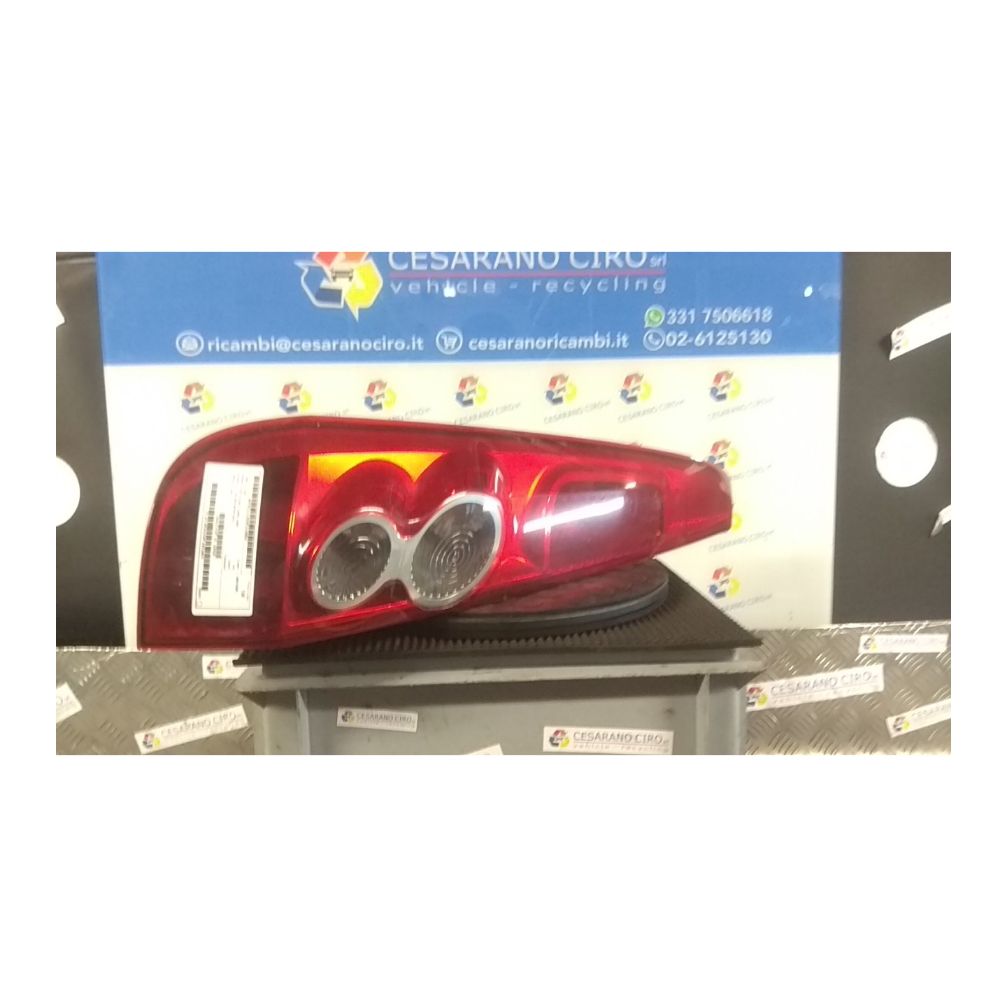 FANALE POST. SX. 034 FORD FIESTA (CBK) (12/05-12/08) FUJA 1437626