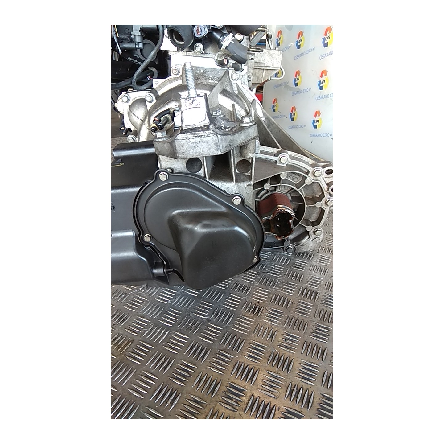 CAMBIO COMPL. 084 FORD FUSION (CBK) (09/02-) FYJA 1474329