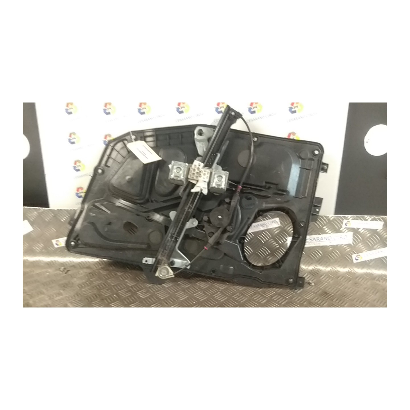 ALZACRISTALLO PORTA POST. SX. 122 FORD FUSION (CBK) (09/02-) FYJA 1449294
