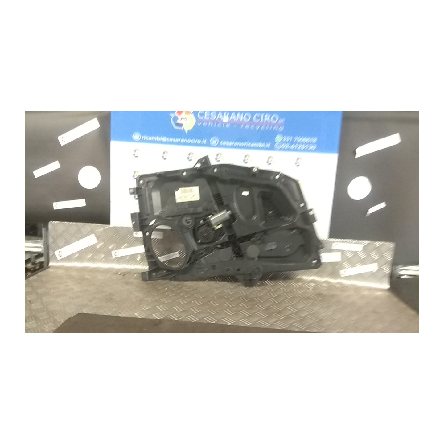 ALZACRISTALLO PORTA POST. SX. 122 FORD FUSION (CBK) (09/02-) FYJA 1449294