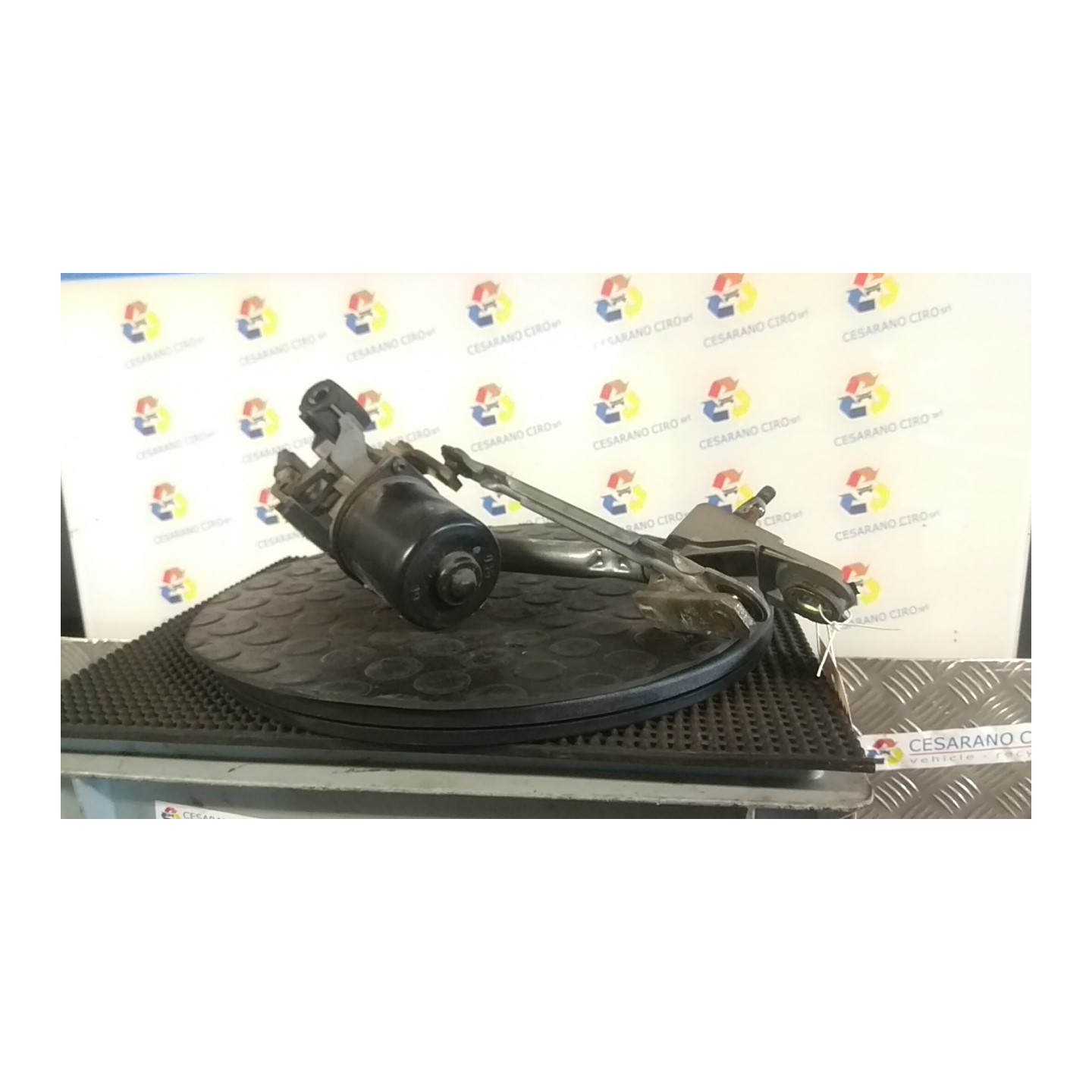 MECCANISMO TERGIPARABREZZA CON MOTORINO 139 TOYOTA AYGO 1A SERIE (04/05-10/14) 1KRFE NB3753045043001
