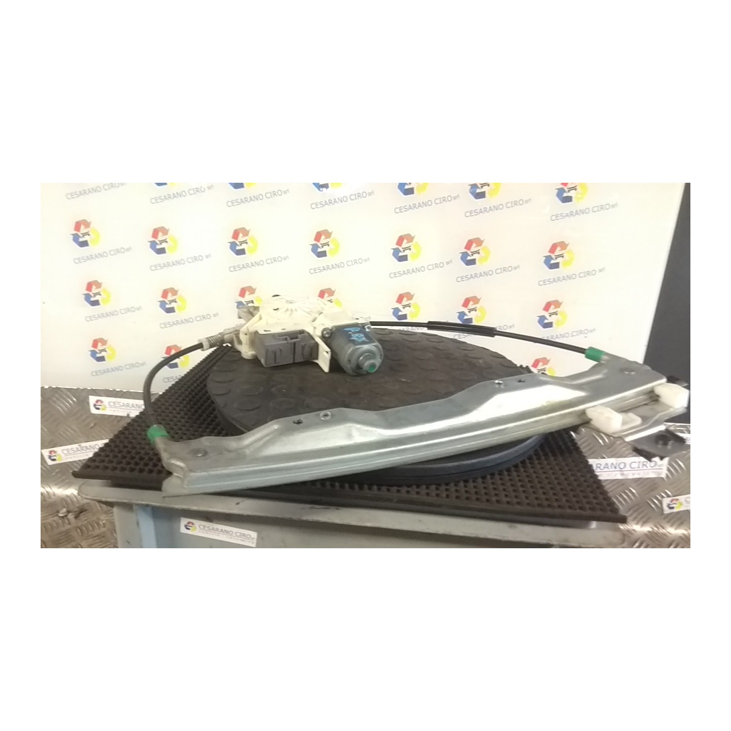 ALZACRISTALLO PORTA POST. DX. 146 PEUGEOT 407 (03/04-03/12) RHR 922491