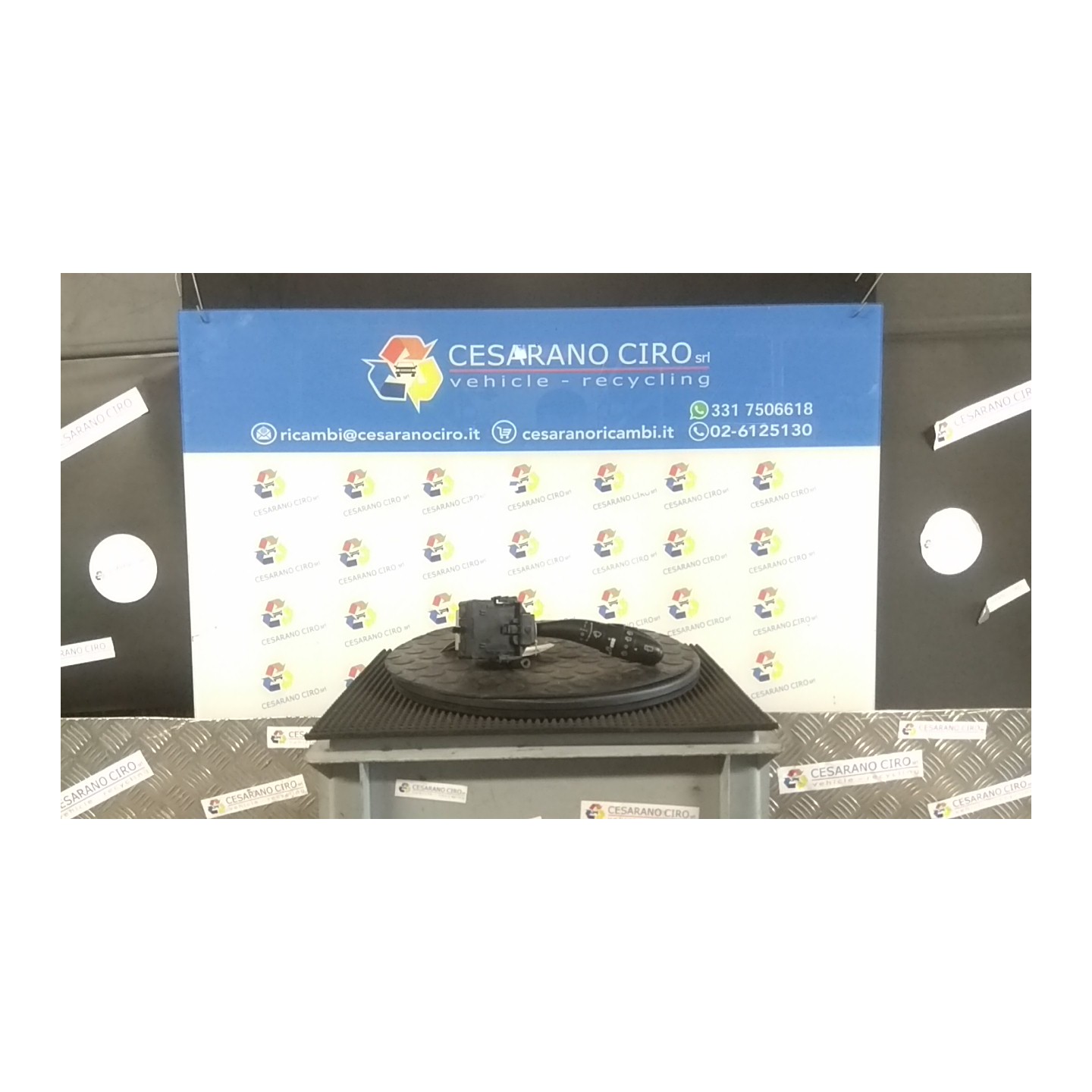 BLOCCO COMANDI TERGICRISTALLI 161 HYUNDAI I30 (07/07-) D4FB 934202L000