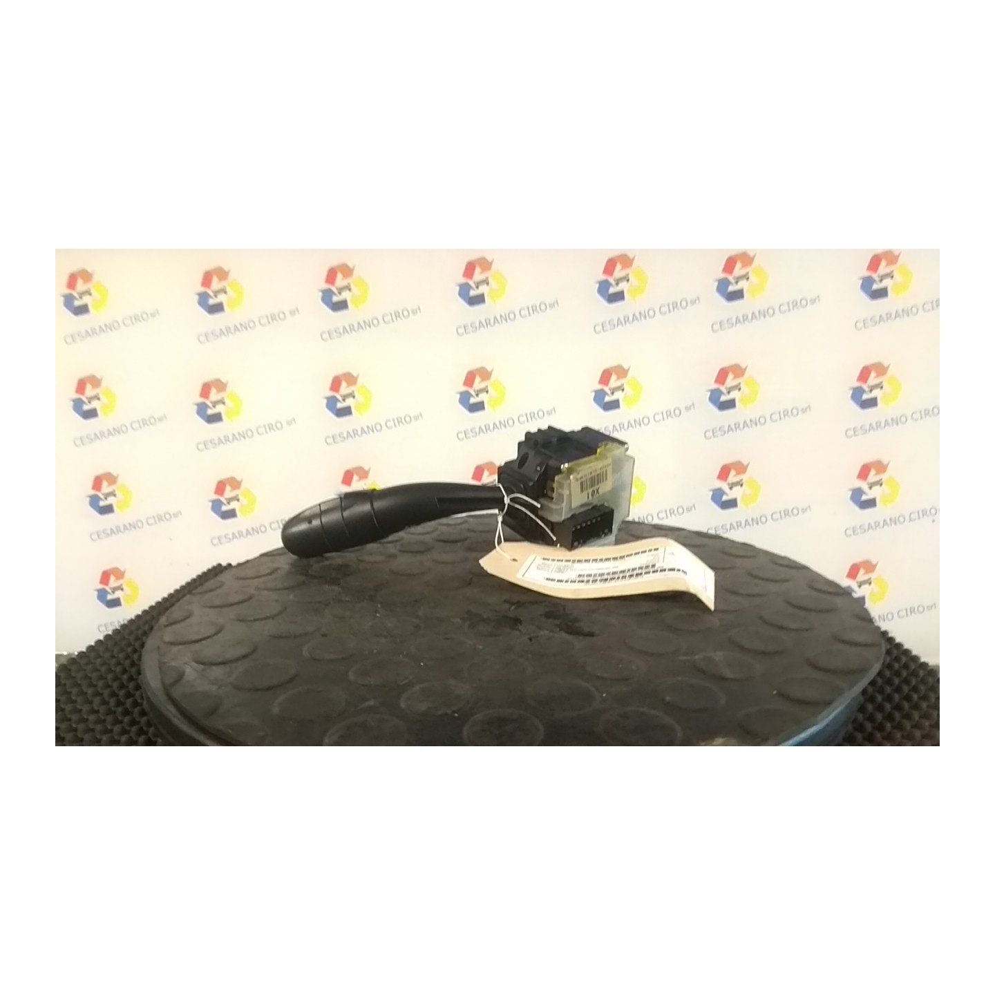 BLOCCO COMANDI TERGICRISTALLI 161 HYUNDAI I30 (07/07-) D4FB 934202L000