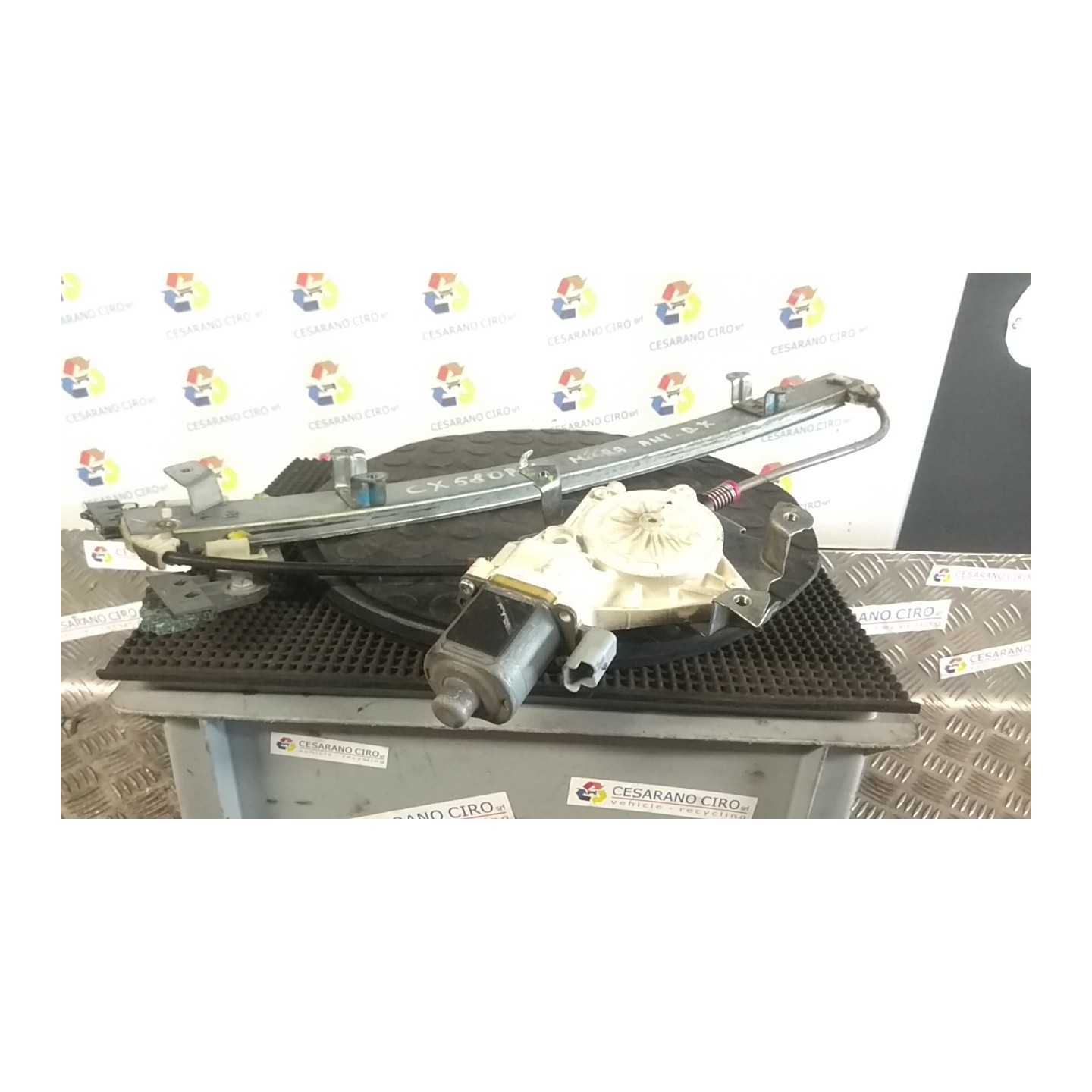 ALZACRISTALLO ELETTR. PORTA ANT. C/MOTORINO DX. 002 NISSAN MICRA (K12E) (11/02-05/06) CR12 80700BC60B