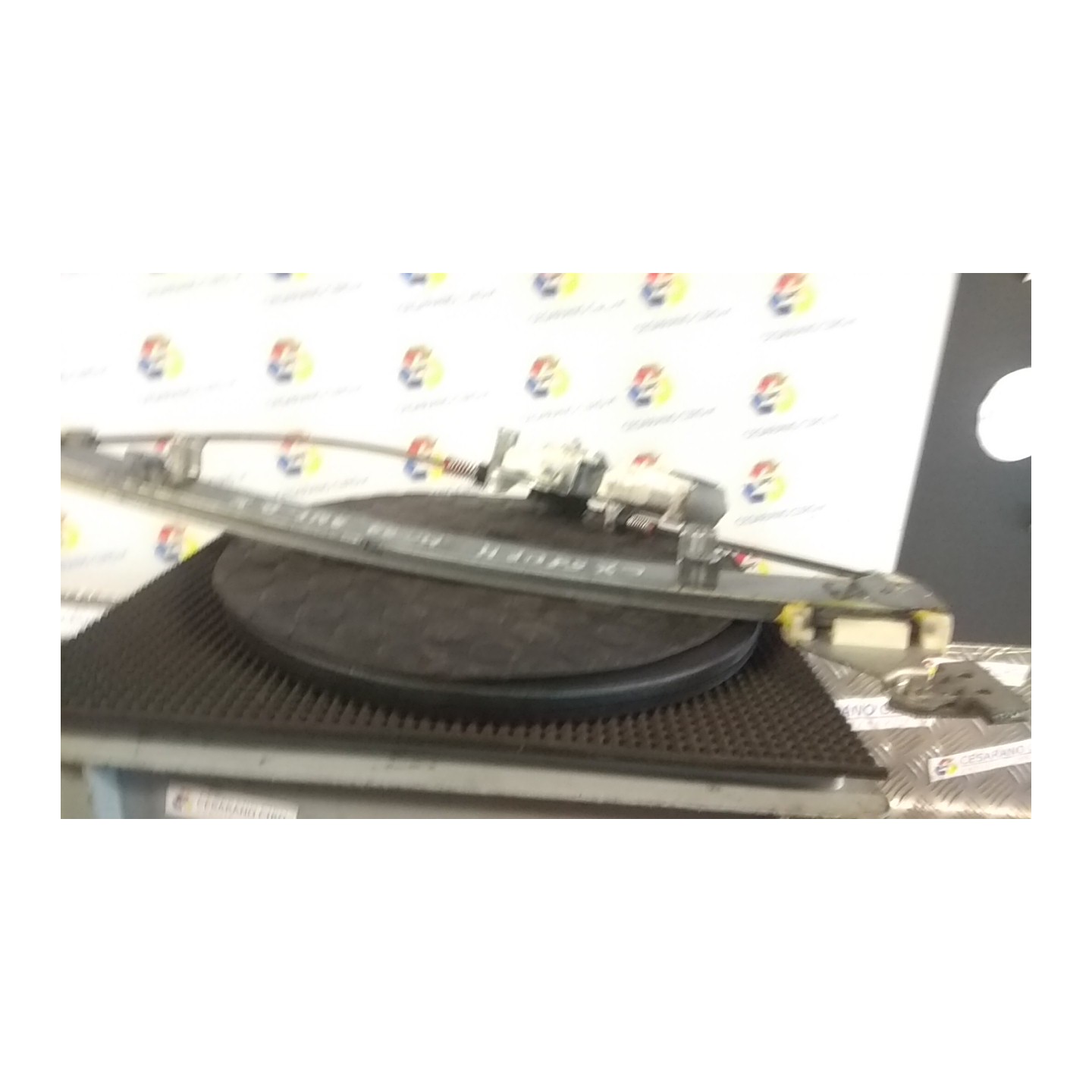 ALZACRISTALLO ELETTR. PORTA ANT. C/MOTORINO DX. 002 NISSAN MICRA (K12E) (11/02-05/06) CR12 80700BC60B