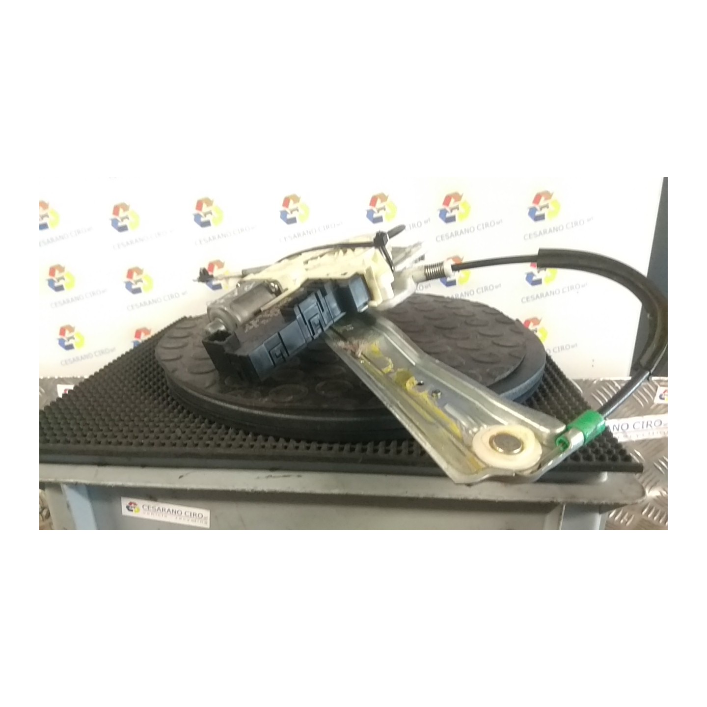 ALZACRISTALLO ELETTR. PORTA ANT. DX. 003 PEUGEOT 407 (03/04-03/12) RHR 9222Q4