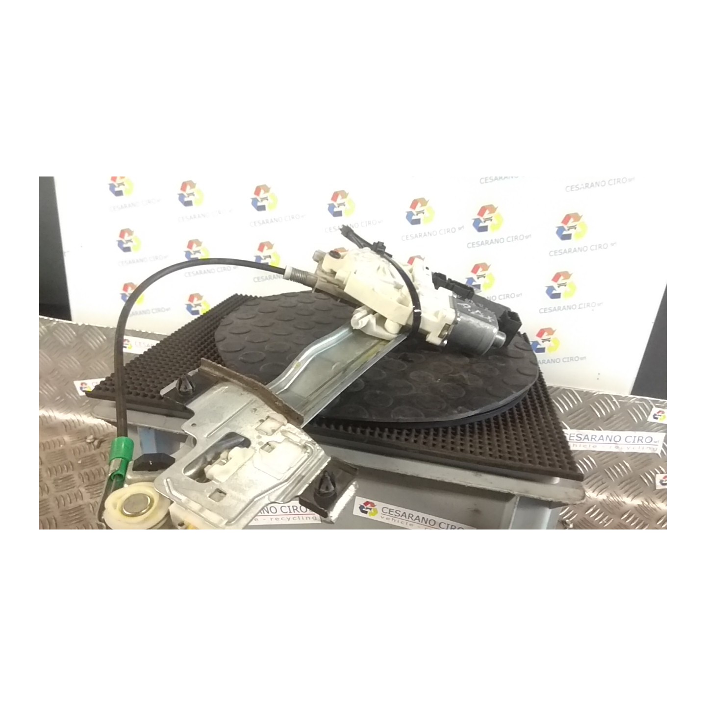 ALZACRISTALLO ELETTR. PORTA ANT. DX. 003 PEUGEOT 407 (03/04-03/12) RHR 9222Q4
