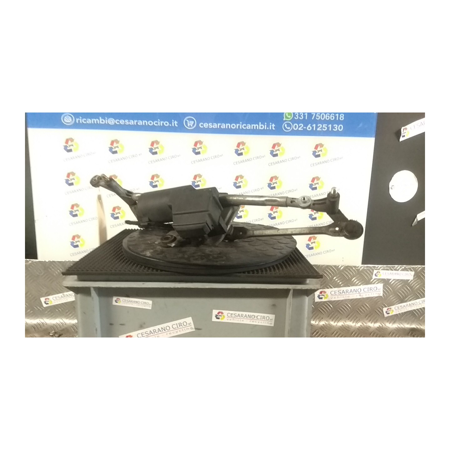 MECCANISMO TERGIPARABREZZA CON MOTORINO 031 LANCIA Y (01/96-10/00) 840A3000 46408351