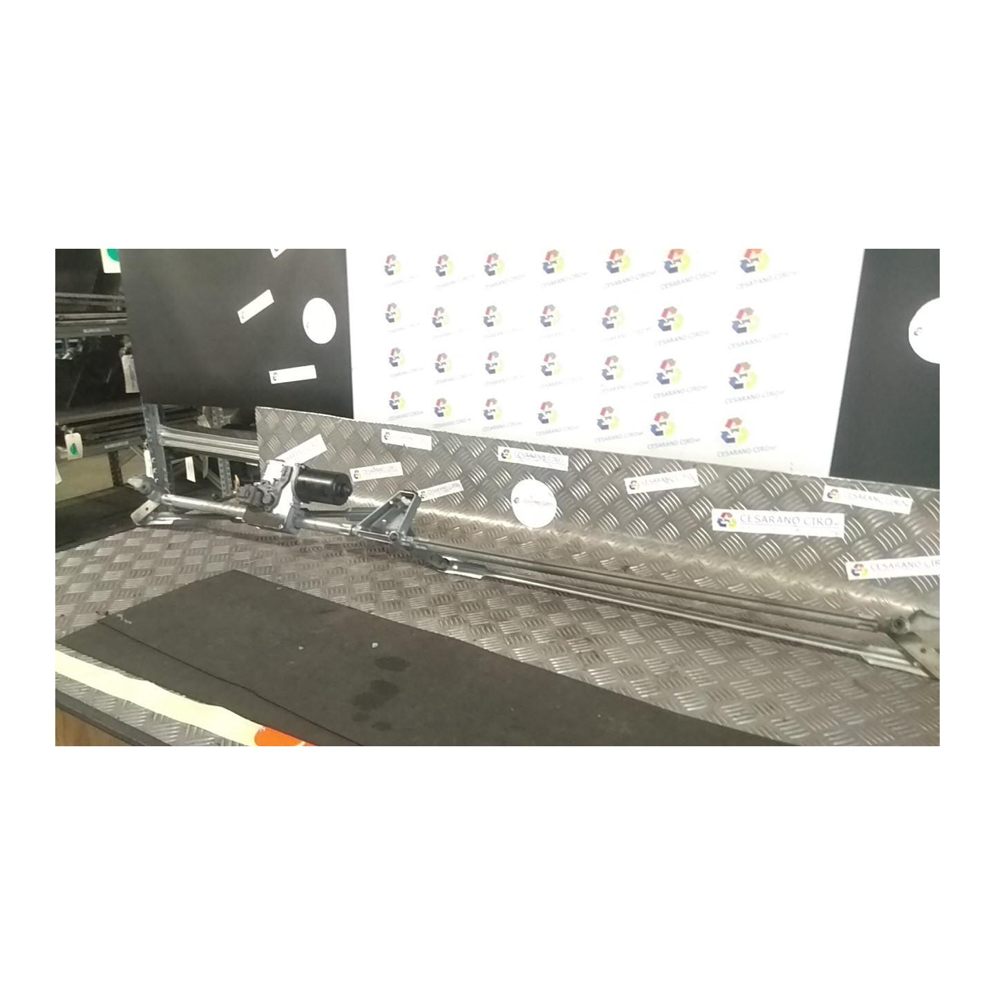 MECCANISMO TERGIPARABREZZA CON MOTORINO 087 PEUGEOT 307 (04/01-12/06) NFU 6405J6