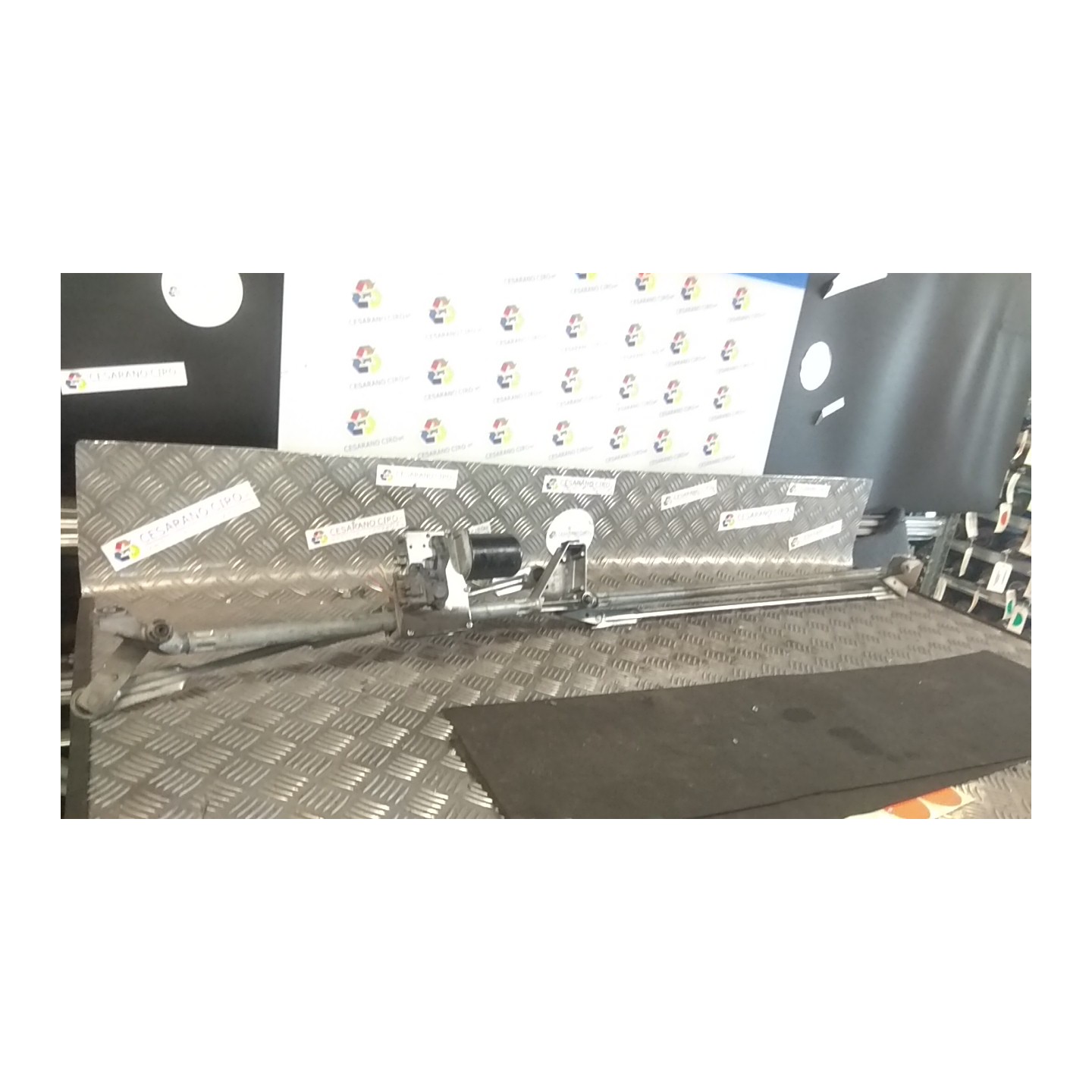 MECCANISMO TERGIPARABREZZA CON MOTORINO 087 PEUGEOT 307 (04/01-12/06) NFU 6405J6