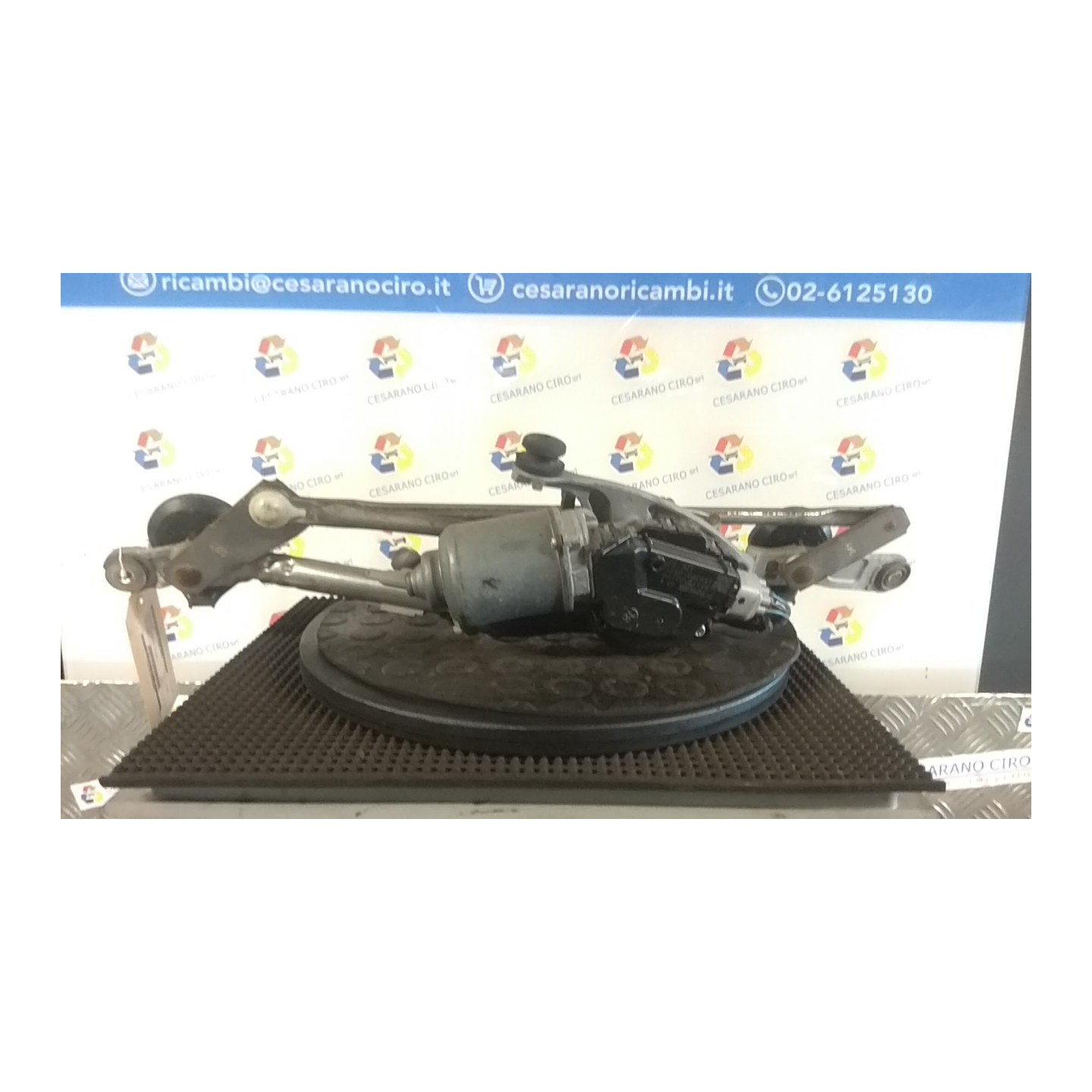 MOTORINO TERGIPARABREZZA 108 TOYOTA AURIS (01/07-) 4ZZFE 8511012A10