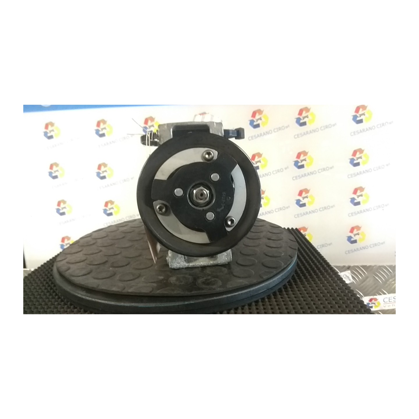 COMPRESSORE A/C 161 VOLKSWAGEN POLO (6C) (03/14-02/18) CUS 5Q0820803B