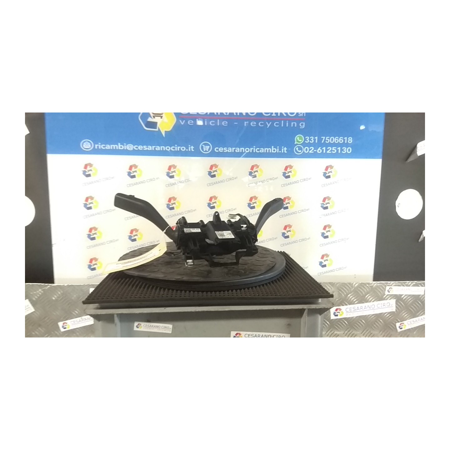 DEVIOGUIDASGANCIO 176 VOLKSWAGEN TIGUAN (5N2) (06/11-) CFF 5K0953502K9B9