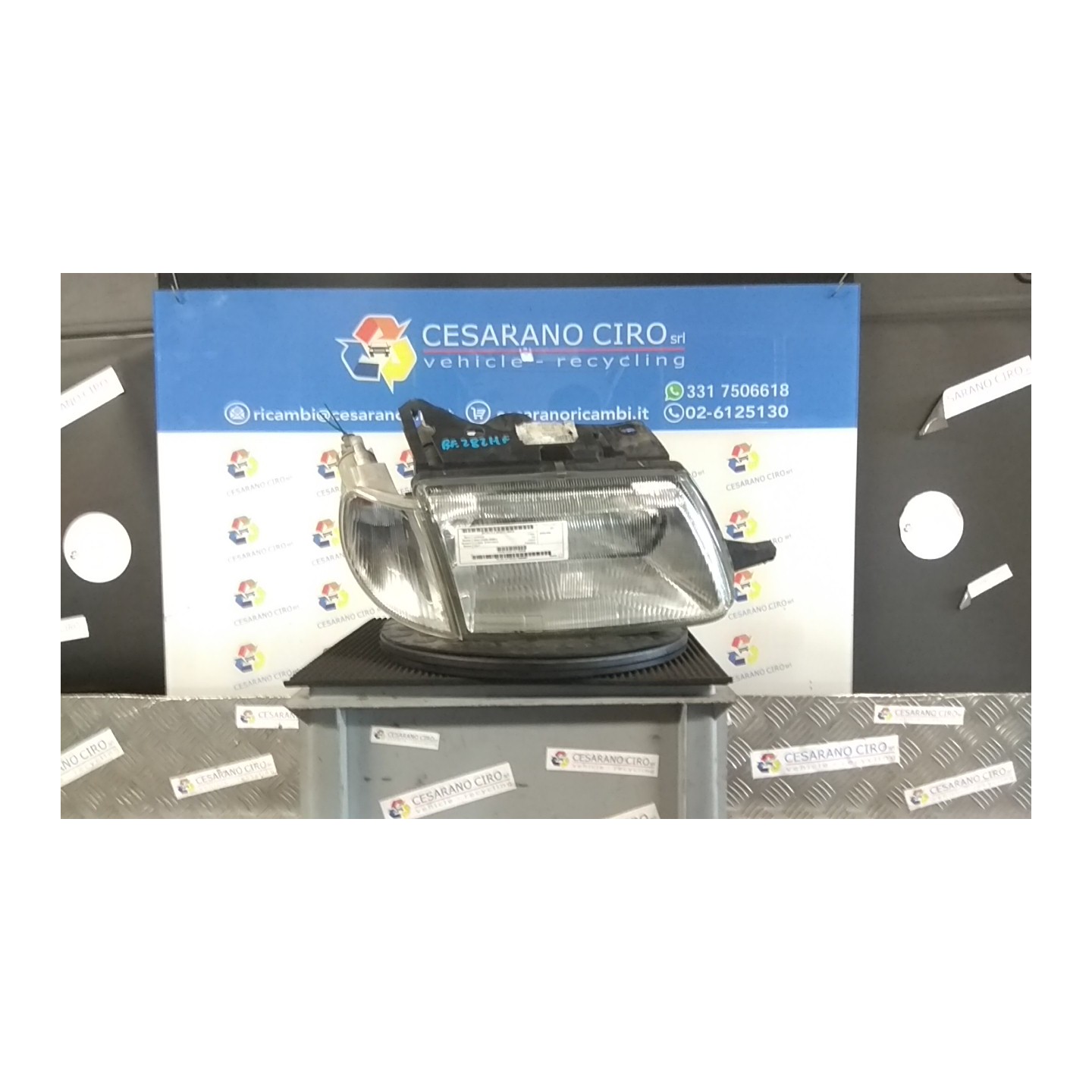 PROIETTORE DX. 018 CITROEN SAXO (03/96-08/99) HDZ 6205N5