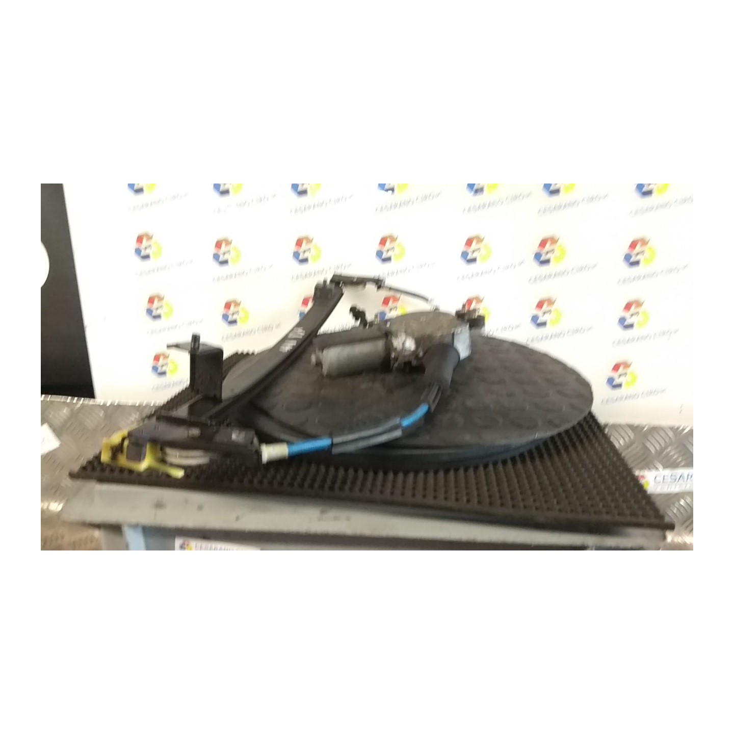 ALZACRISTALLO ELETTR. PORTA ANT. CON MOTORINO DX. 029 FIAT BRAVA (1M) (07/98-10/02) 182B2000 46559811