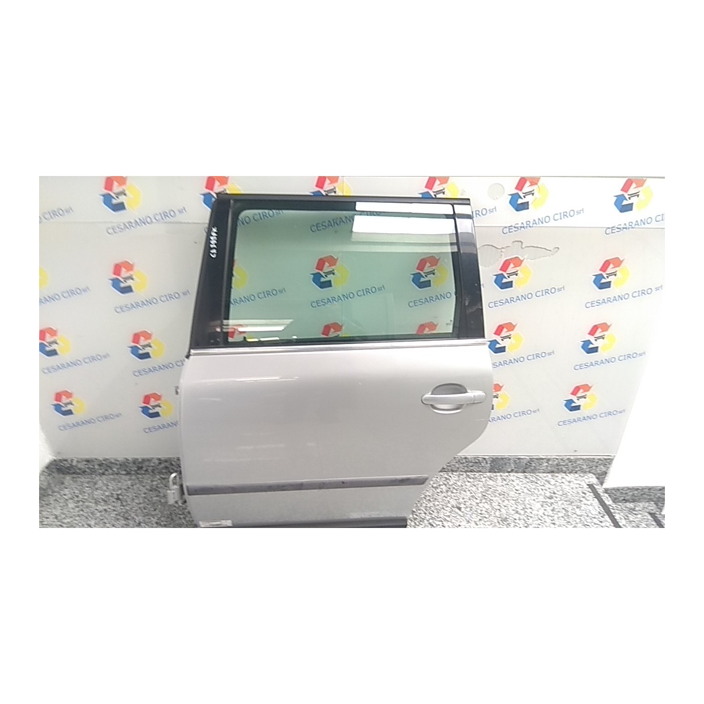 PORTA POST. SX. 081 VOLKSWAGEN PASSAT (3B) (10/00-03/06) AWX 3B9833051AC