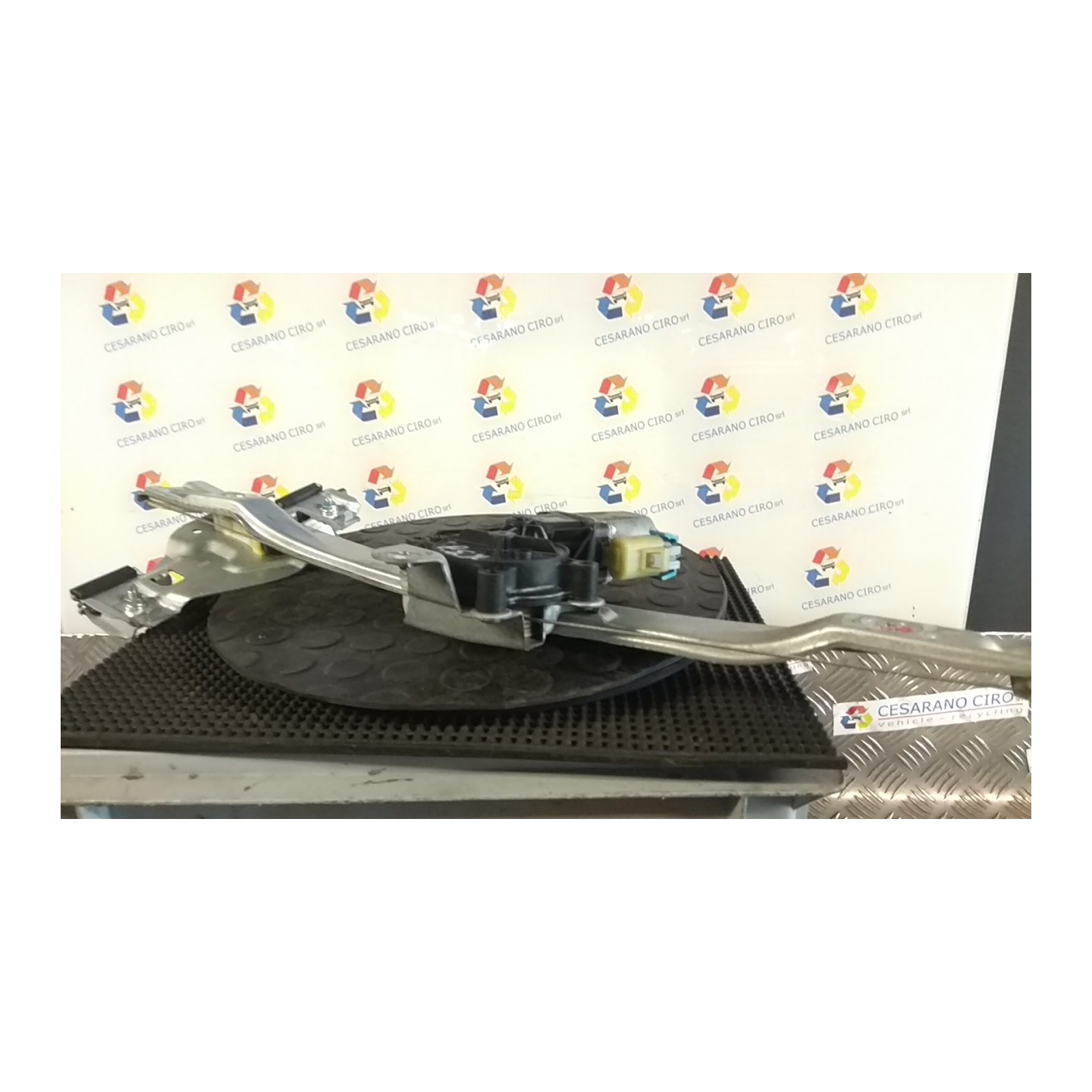 ALZACRISTALLO ELETTR. PORTA POST. SX. 115 CHEVROLET (DAEWOO) CRUZE (J300) (04/09-12/14) Z20S1 96996229