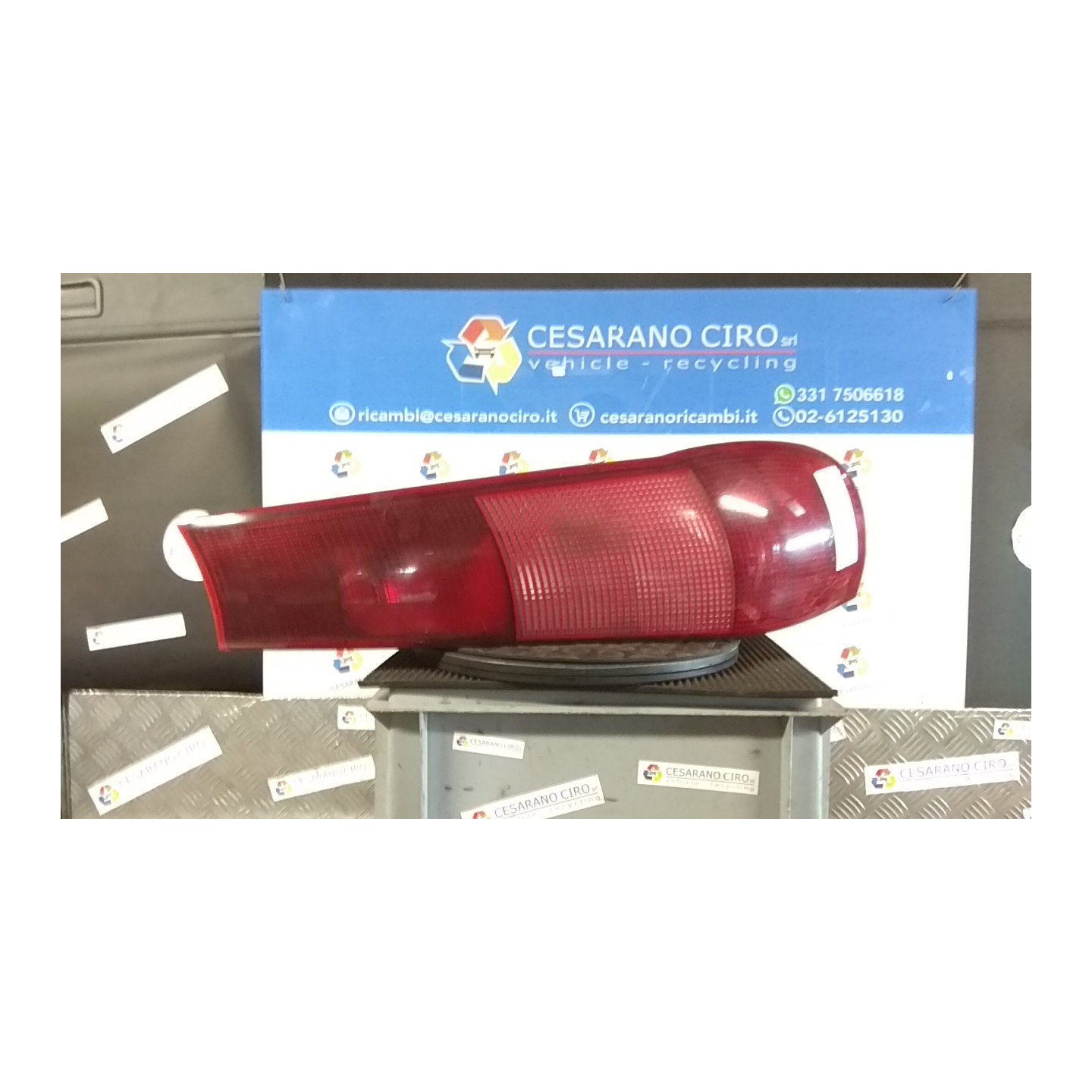 FANALE POST. DX. 126 FIAT PUNTO 1A SERIE (11/93-10/99) 176B4000 7730722