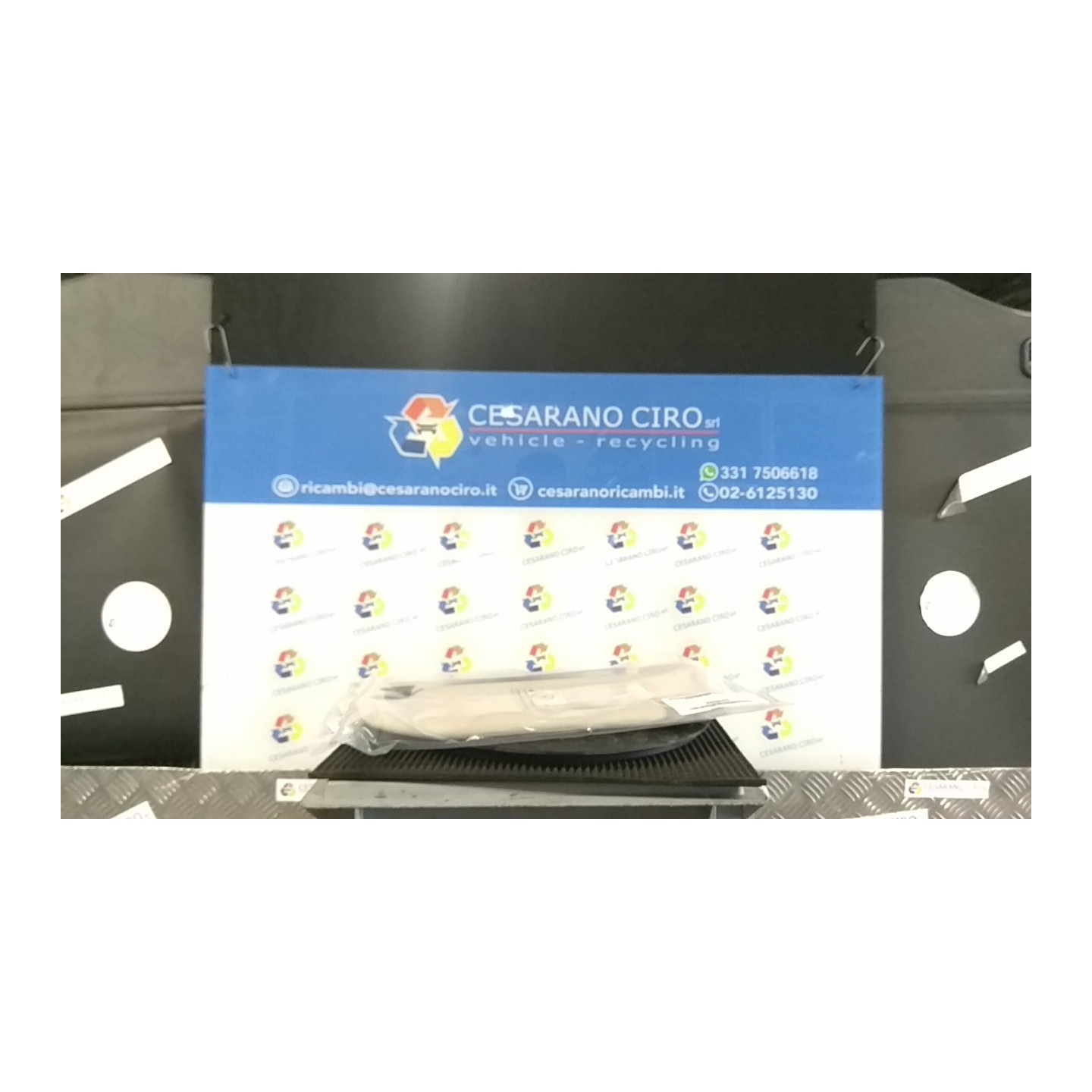 ALETTA PARASOLE PARABREZZA OCCULTABILE DX. 137 CITROEN C4 (11/04-10/10) 5FW 8143JF