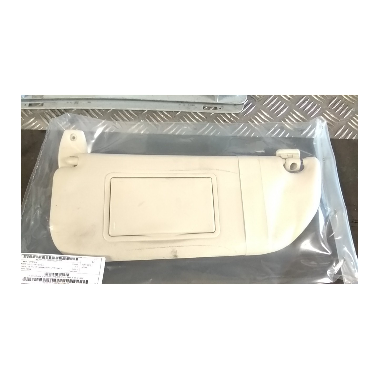 ALETTA PARASOLE PARABREZZA OCCULTABILE SX. 138 CITROEN C4 (11/04-10/10) 5FW 8143JF