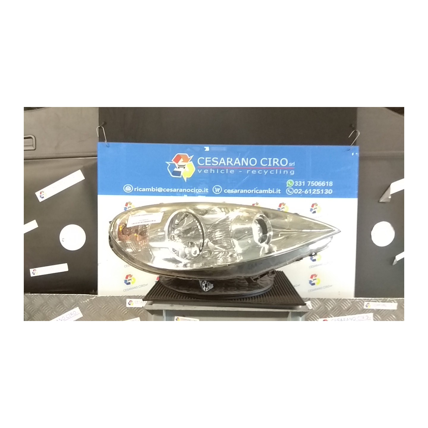 PROIETTORE DX. 164 PEUGEOT 807 (09/02-10/13) RHR 6206F1