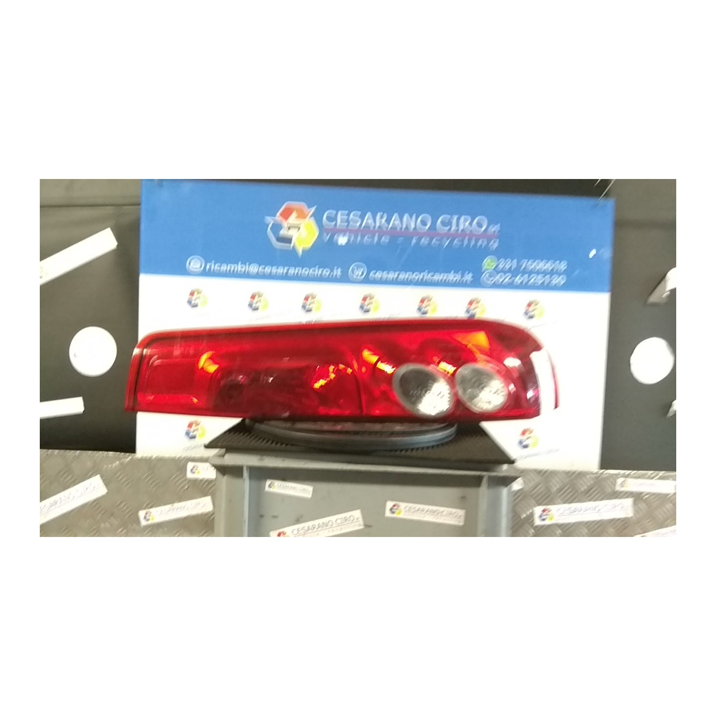 FANALE POST. DX. 184 FORD FIESTA (CBK) (12/05-12/08) FUJA 1432269