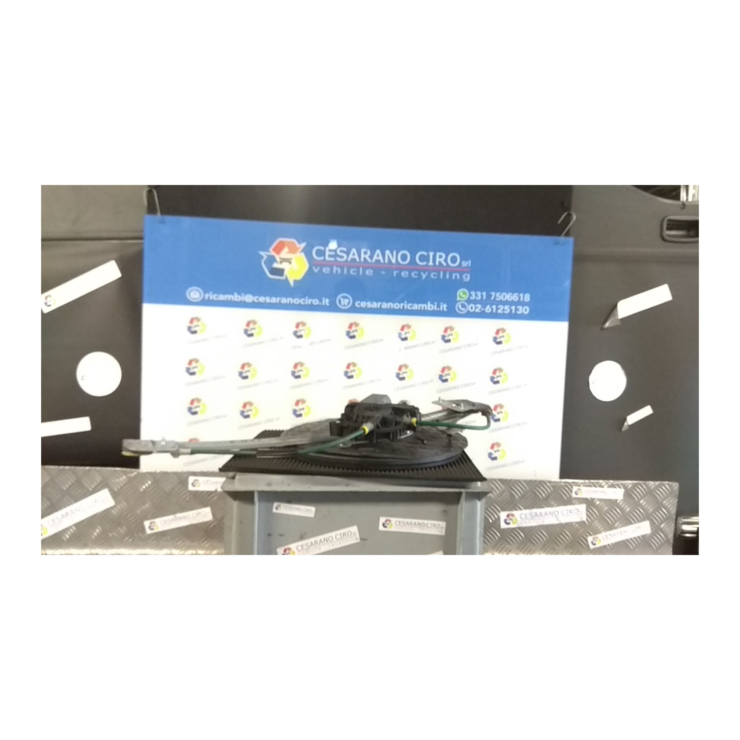 ALZACRISTALLO ELETTR. PORTA POST. CON MOTORINO DX. 007 LANCIA PHEDRA (TC) (06/02-01/11) 4HW 1494840080