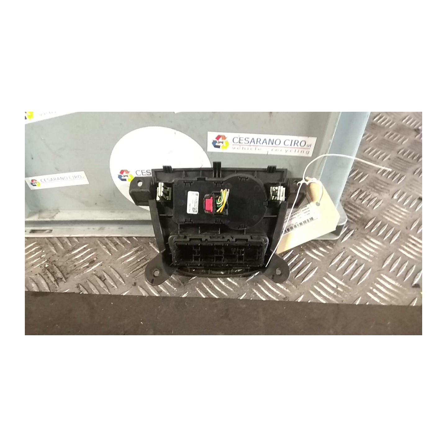 INTERRUTTORE BLOCCO COMANDO LUCI 043 OPEL KARL ROCKS (03/17-) D10XEOPTL5Q 95248614