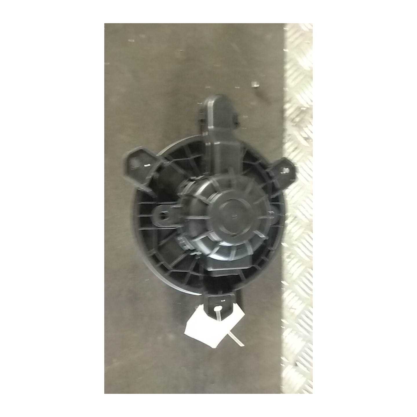 MOTORINO VENTILAZIONE ABITACOLO 050 OPEL KARL ROCKS (03/17-) D10XEOPTL5Q 42643910