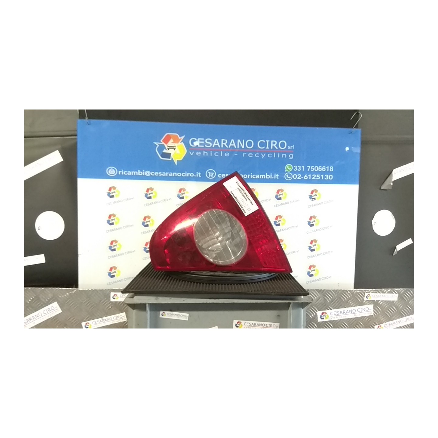 FANALE POST. DX. 083 RENAULT CLIO 2A SERIE (05/01-11/10) K4JB7 8200917487