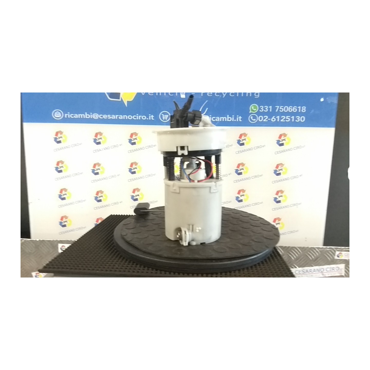 POMPA CARBURANTE C/TRASDUTTORE (GALLEGGIANTE) 114 FORD FIESTA (CB1) (09/08-10/13) STJB 1809972