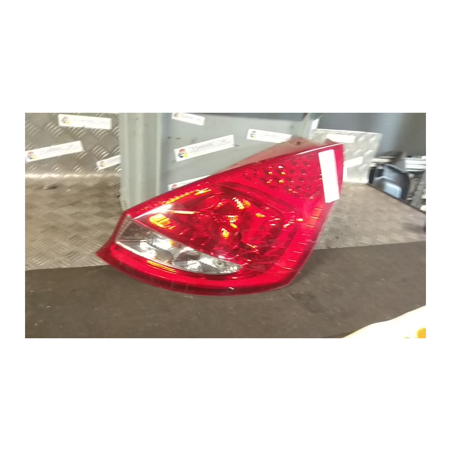 FANALE POST. DX. 119 FORD FIESTA (CB1) (09/08-10/13) STJB 1709552