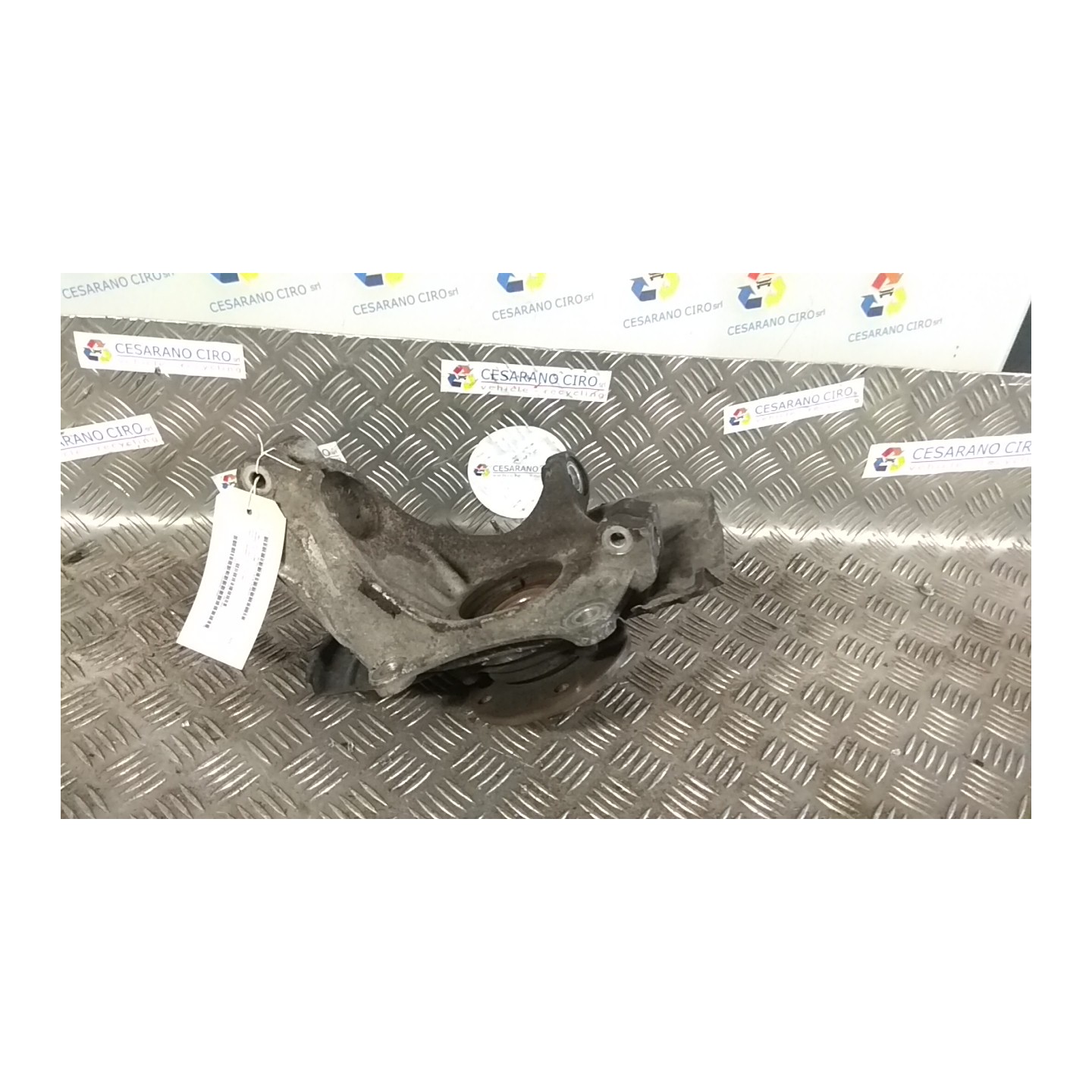 MONTANTE SOSP. ANT. DX. 203 ALFA ROMEO GIULIETTA (X7) (03/10-10/13) 198A4000 50514556