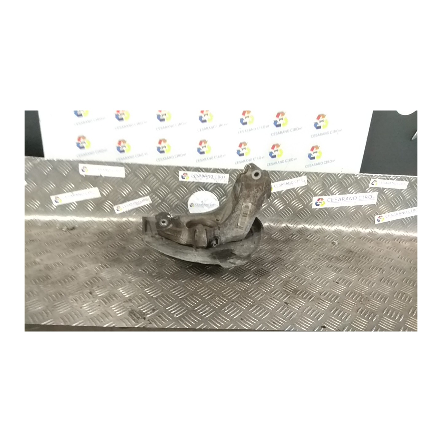 MONTANTE SOSP. ANT. DX. 203 ALFA ROMEO GIULIETTA (X7) (03/10-10/13) 198A4000 50514556