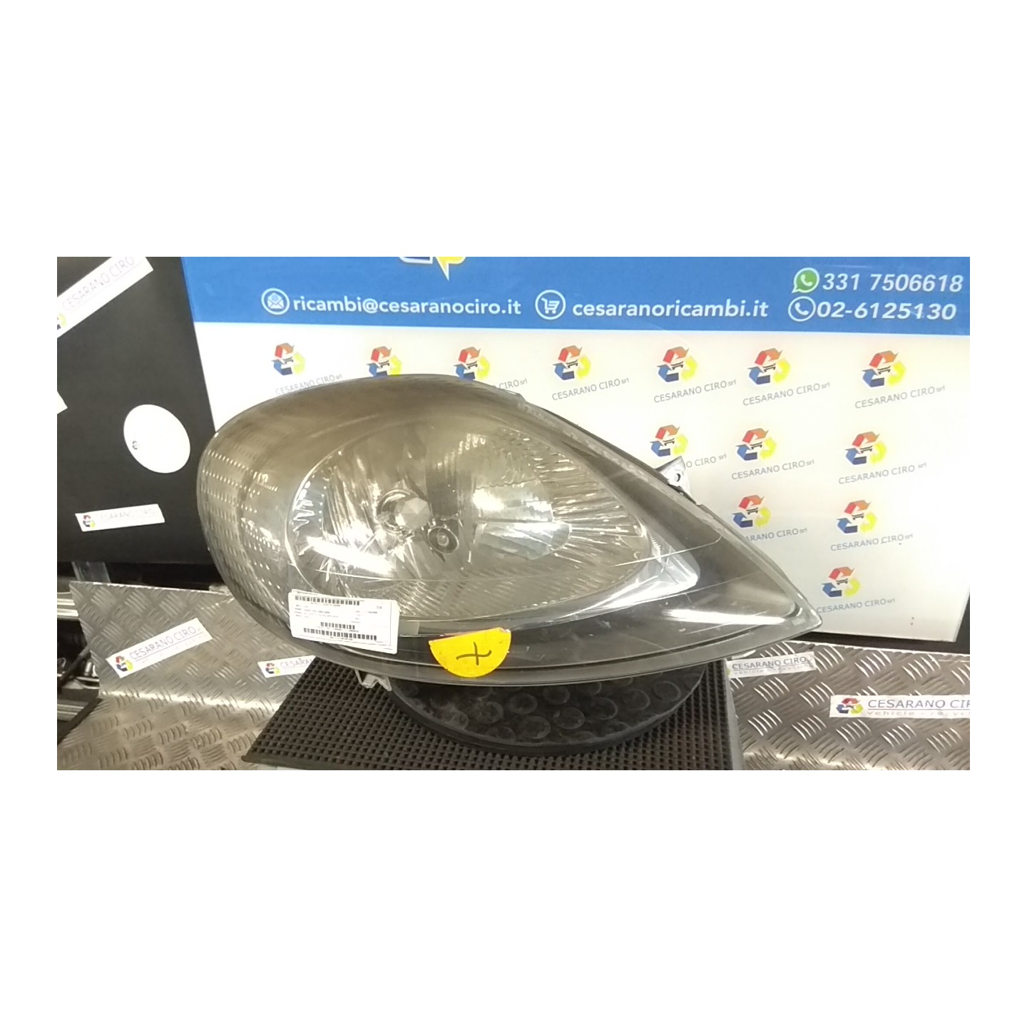 PROIETTORE T.7V600001- DX. 209 OPEL VIVARO (X83) (10/04-09/06) F9QU7 93859830
