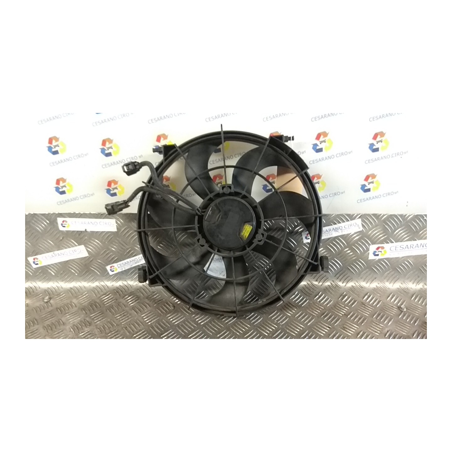 ELETTROVENTOLA CON SUPPORTO 130 HYUNDAI I20 (01/09-) D4FB 253801J200