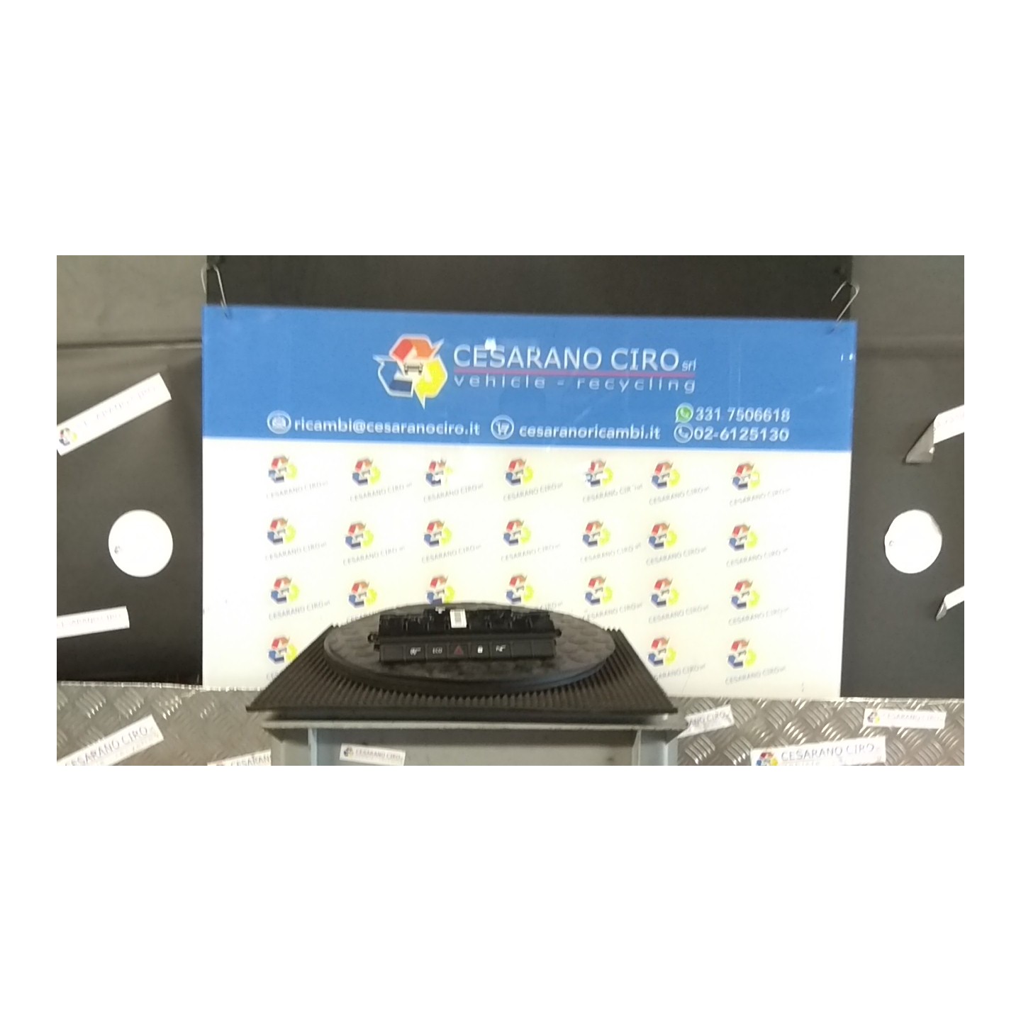 BLOCCO COMANDI MULTIFUNZIONI 021 DACIA DUSTER (01/18-03/22) H4DF4 283E86420R